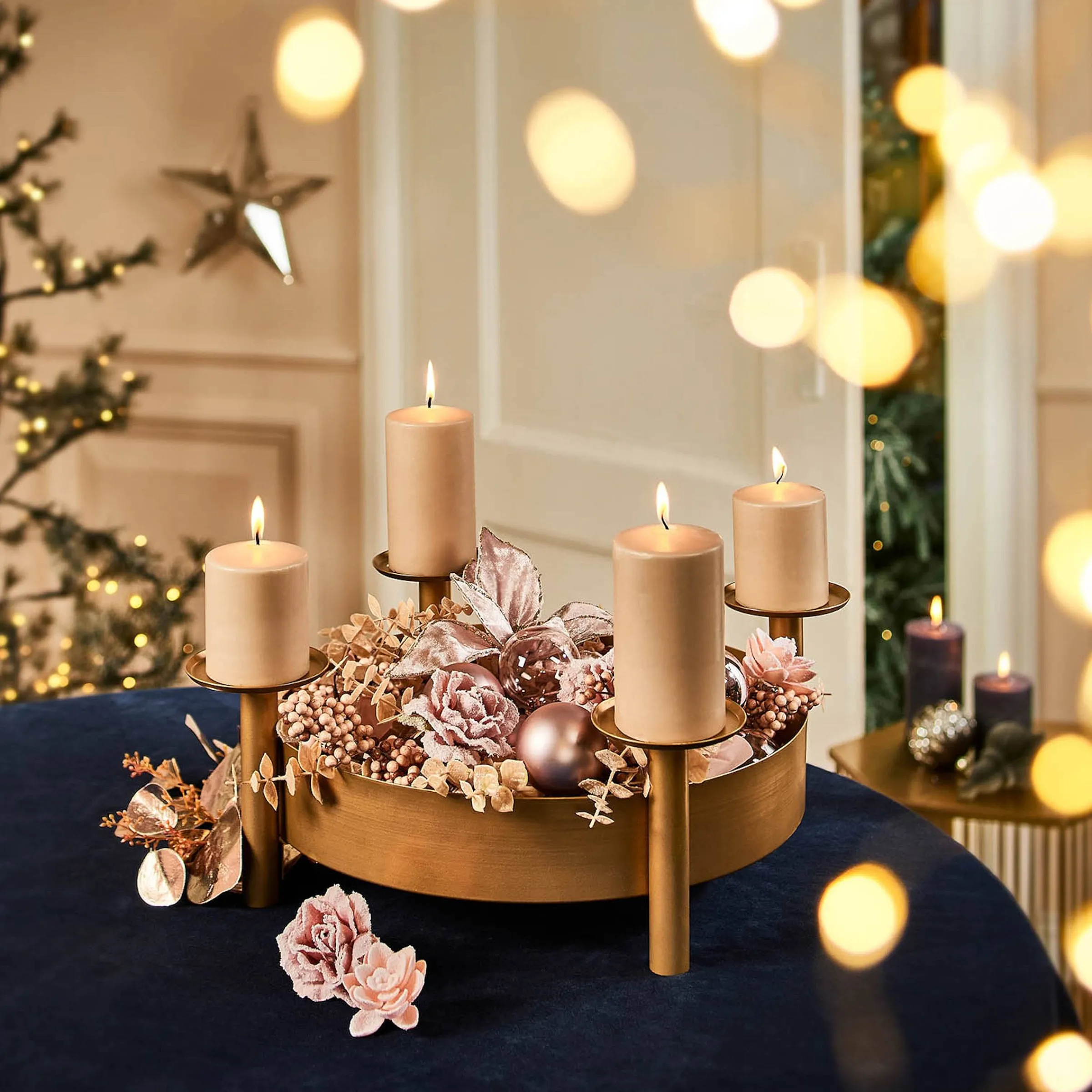 Depot Adventskranze & Zubehör^Kunstkranz Eukalyptus & Beeren