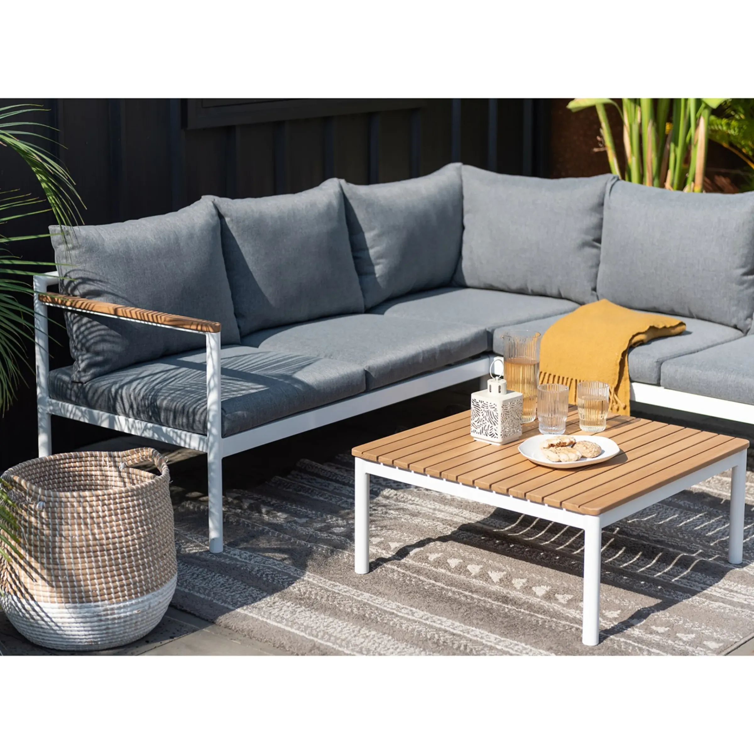 Depot Outdoor-Couchtisch Linus> Garten- & Balkonmöbel