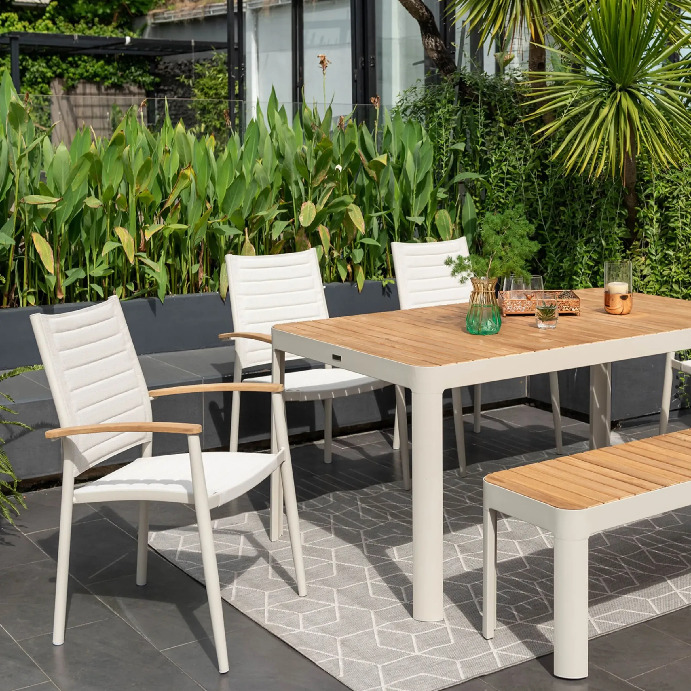 Depot Outdoor-Esstisch Sara Aus Teakholz> Garten- & Balkonmöbel